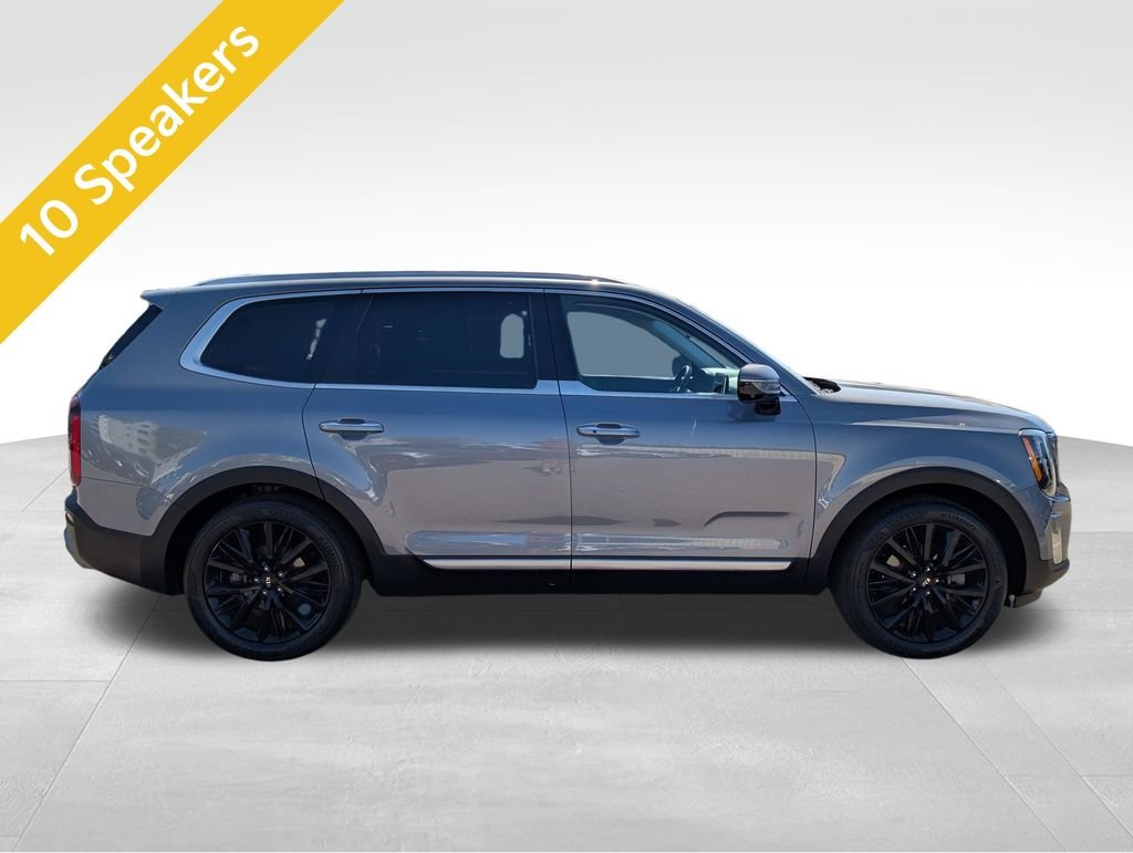 Used 2021 Silver Kia SX image 6