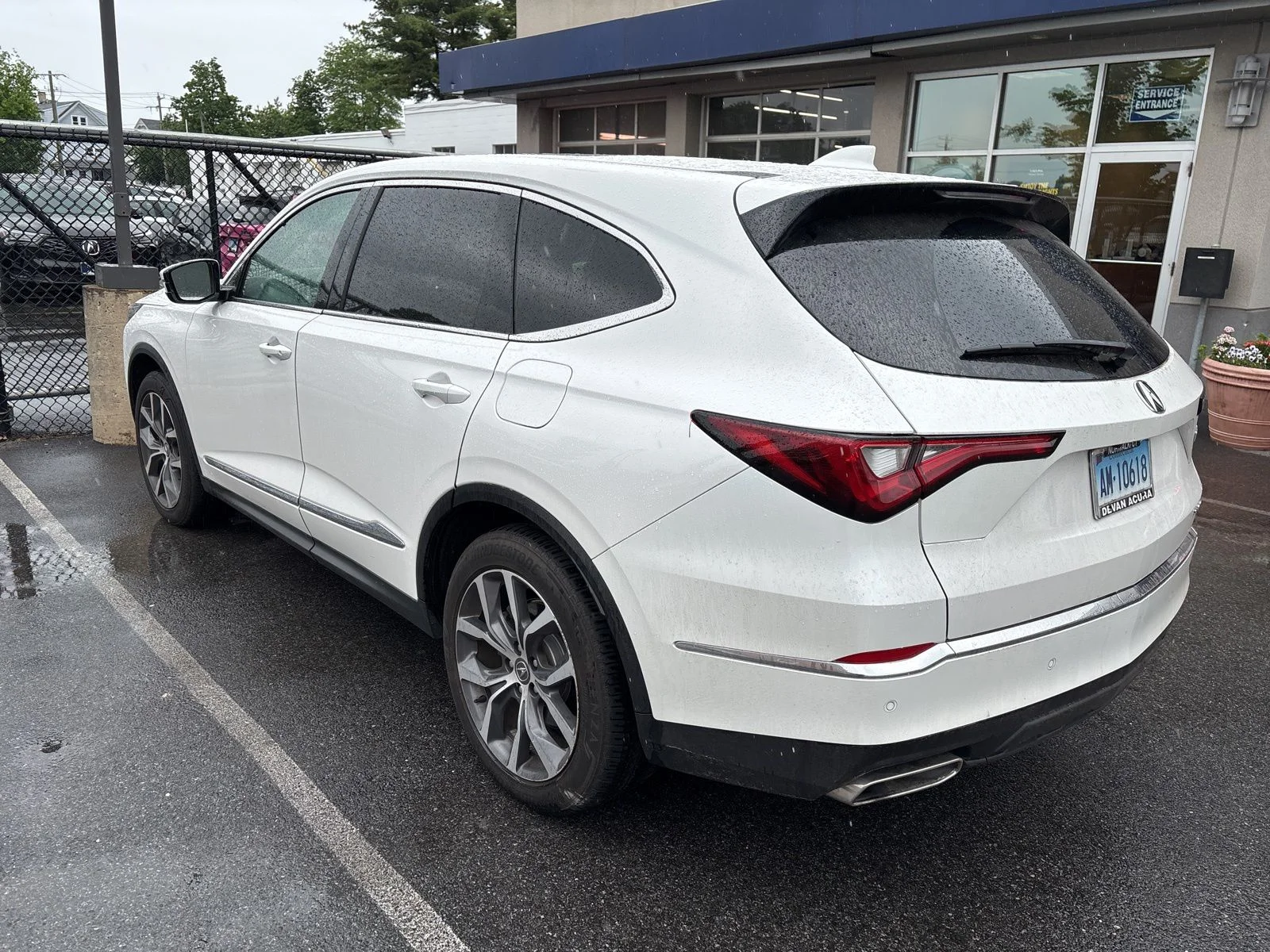 Used 2024 Platinum White Pearl Acura SH-AWD TECH image 3