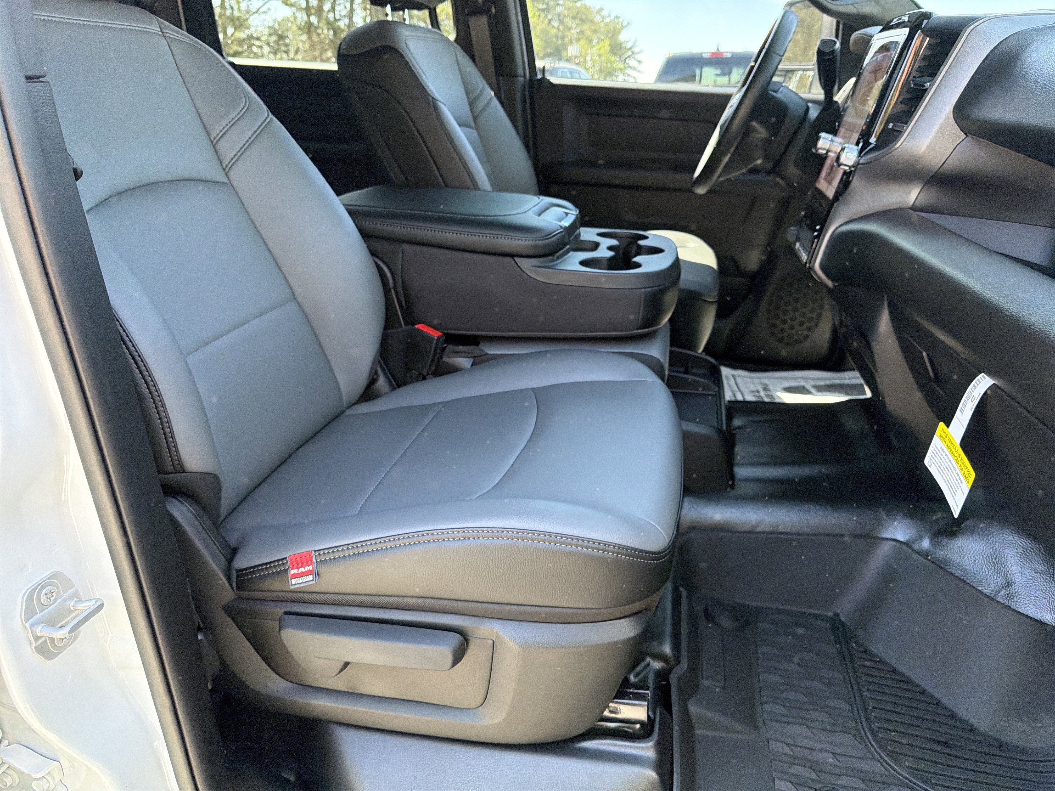 2026 RAM 2500 Tradesman - Photo 16