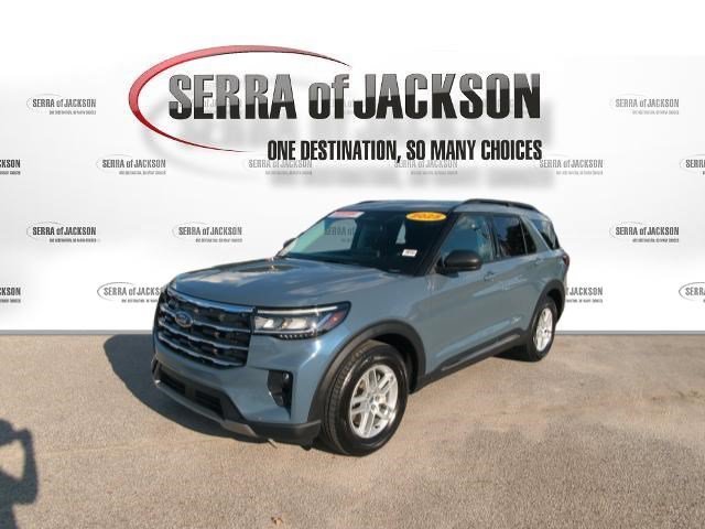 Used 2025  Ford Active image 5