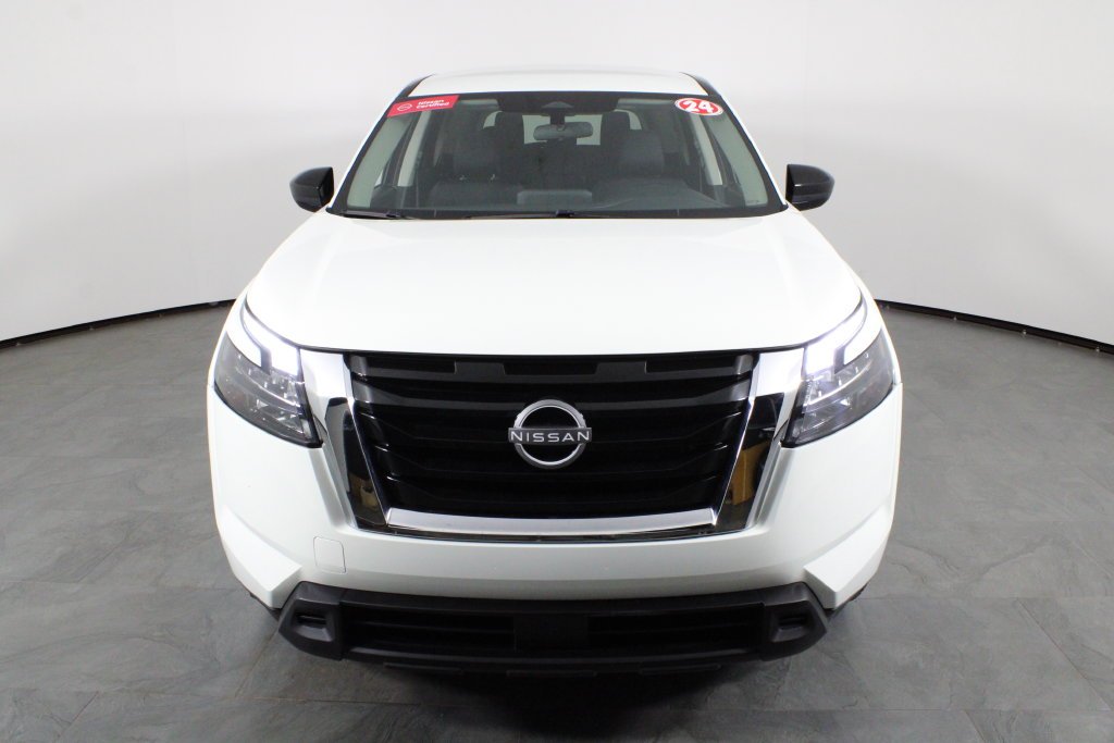 2024 Nissan Pathfinder S - Photo 12