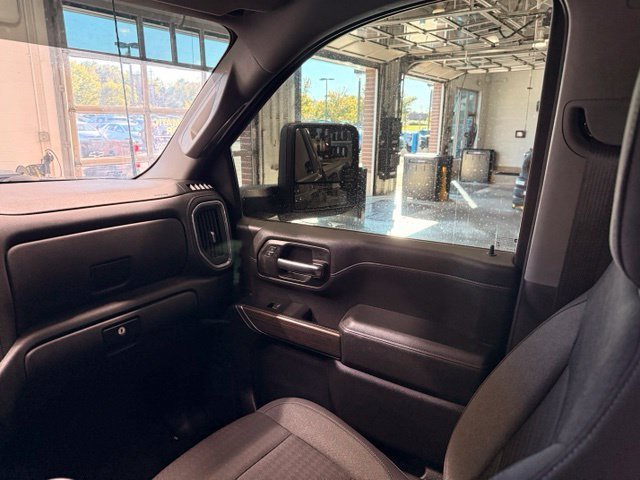 Used 2022 GREENSTONE METALLIC Chevrolet LT image 18