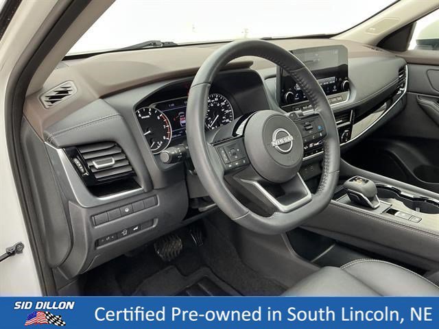Certified Used 2023 Pearl White Tricoat Nissan SL image 13