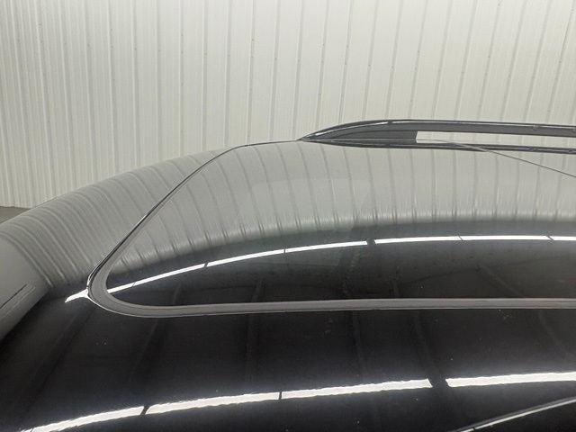 Used 2025 Black Honda Elite image 38