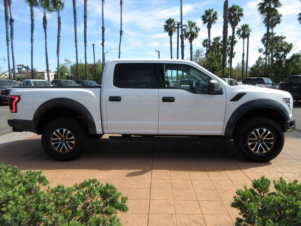 Certified Used 2020 Oxford White Ford Raptor image 5