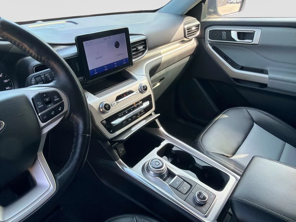 Used 2022 Gray Ford XLT image 28