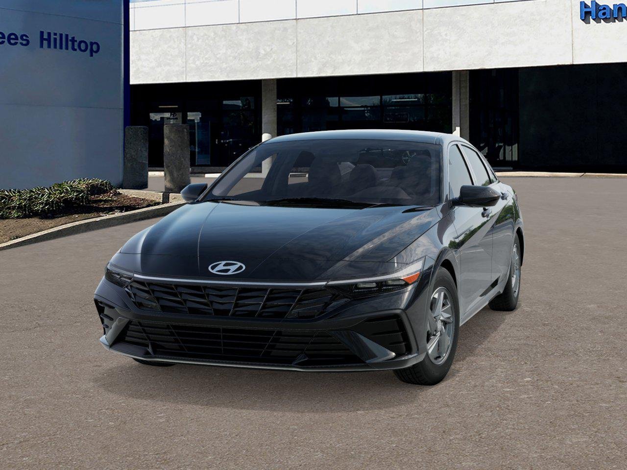 New 2026 Abyss Black Hyundai SE image 6