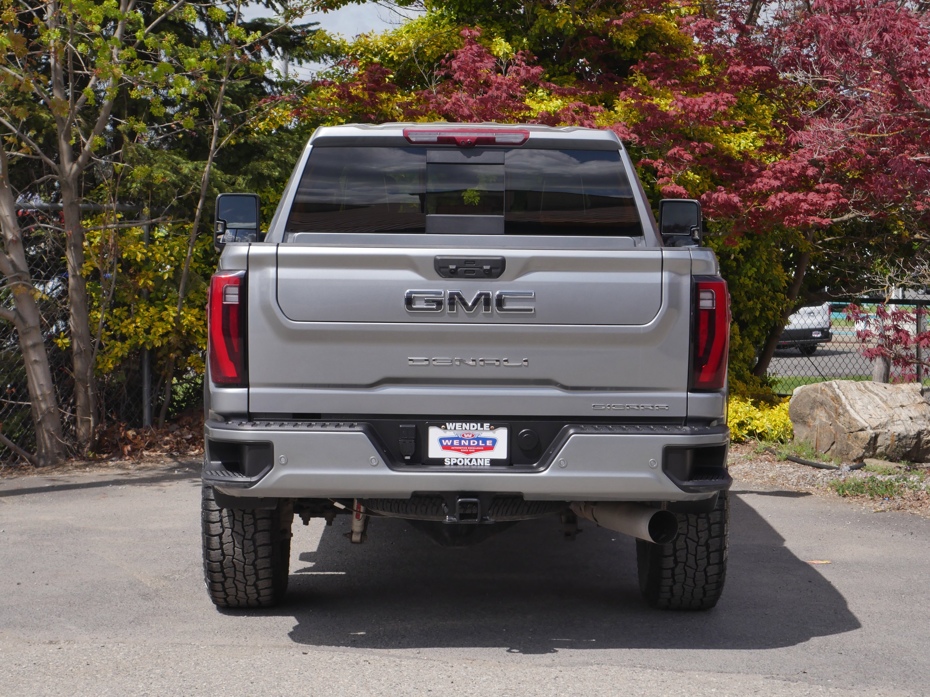 Used 2025 Sterling GMC Denali Ultimate image 24