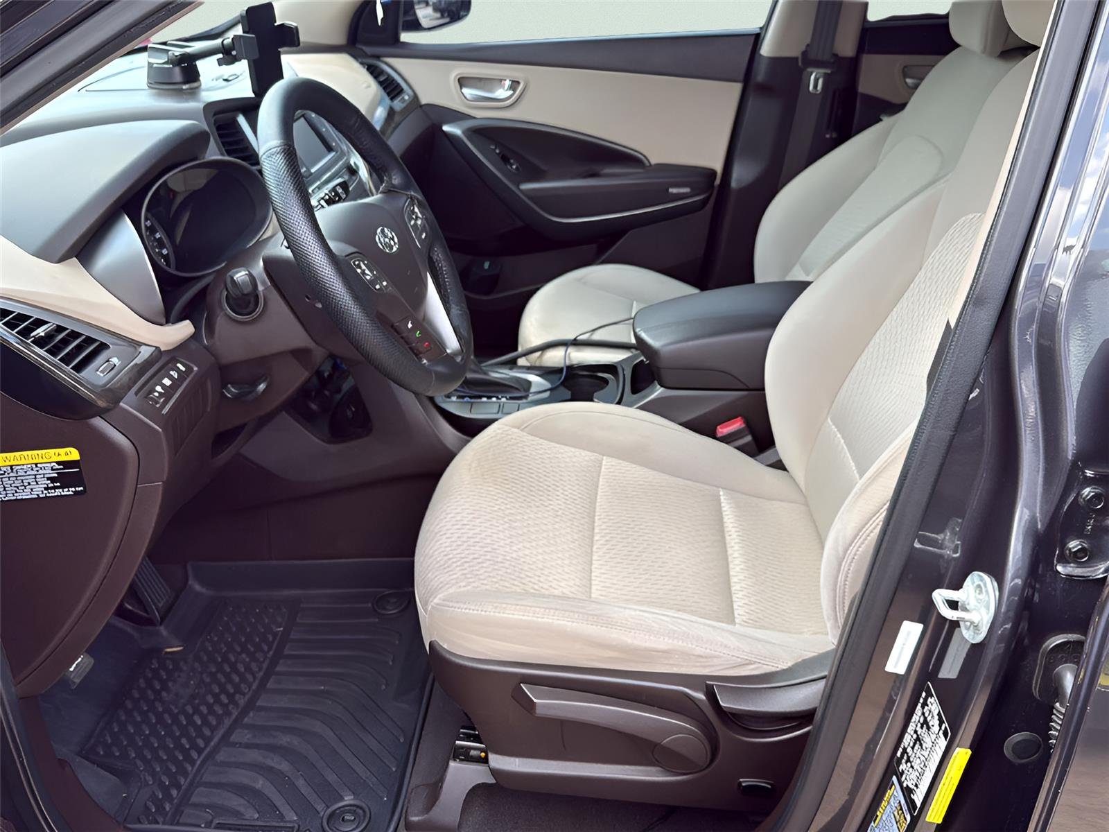 Used 2017 Platinum Graphite Hyundai 2.4L image 4