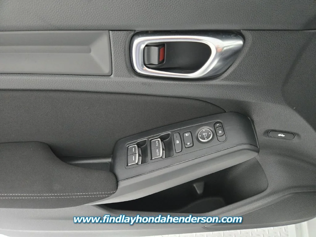 Certified Used 2025 Platinum White Pearl Honda Sport image 23
