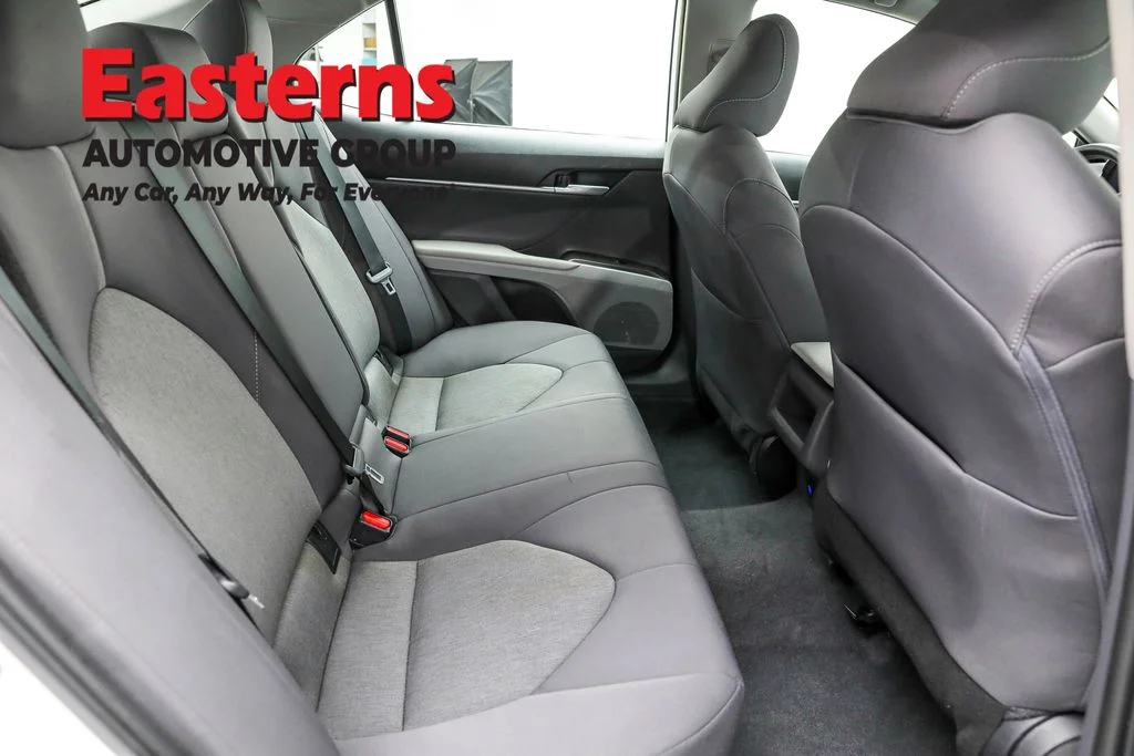 Used 2024 White Toyota LE image 21