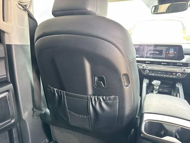 Used 2024 Black Kia SX image 19