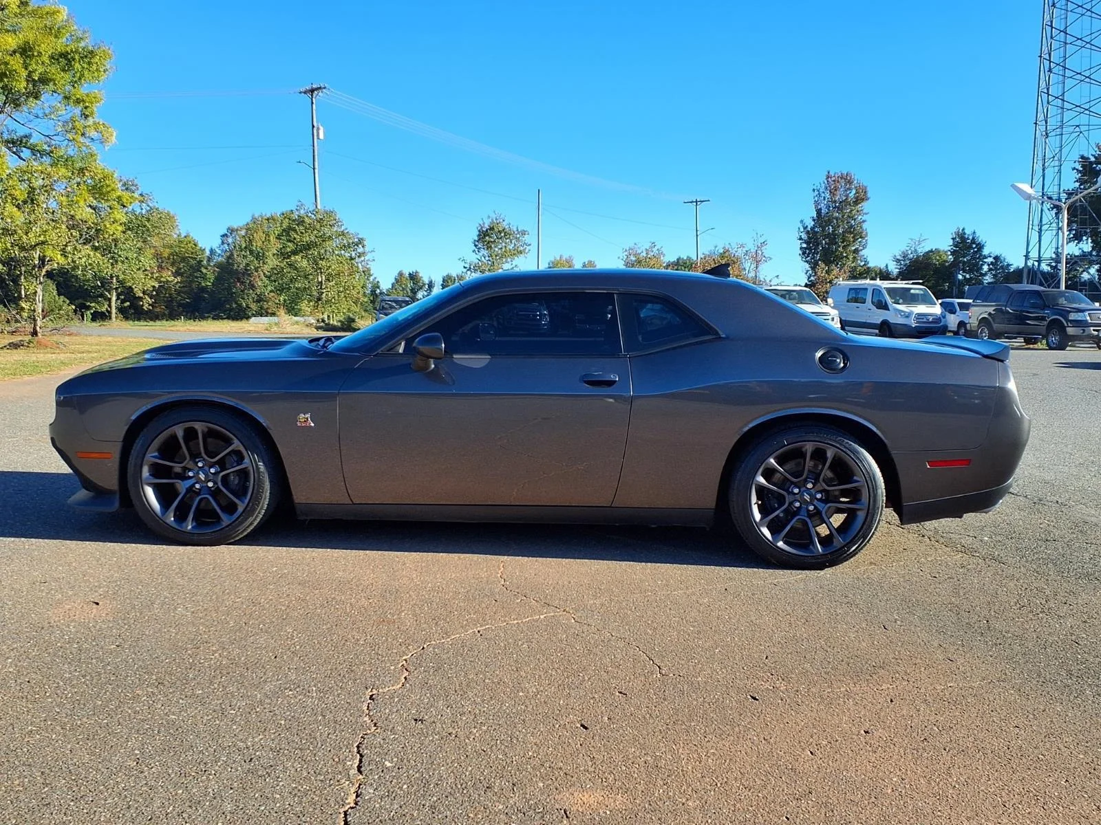 Used 2023 Granite Pearlcoat Dodge R/T Scat Pack image 3