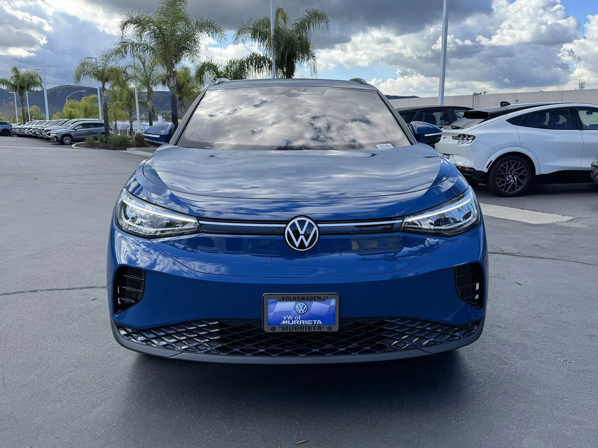 New 2026 Mountain Lake Blue Metallic Volkswagen Pro image 4