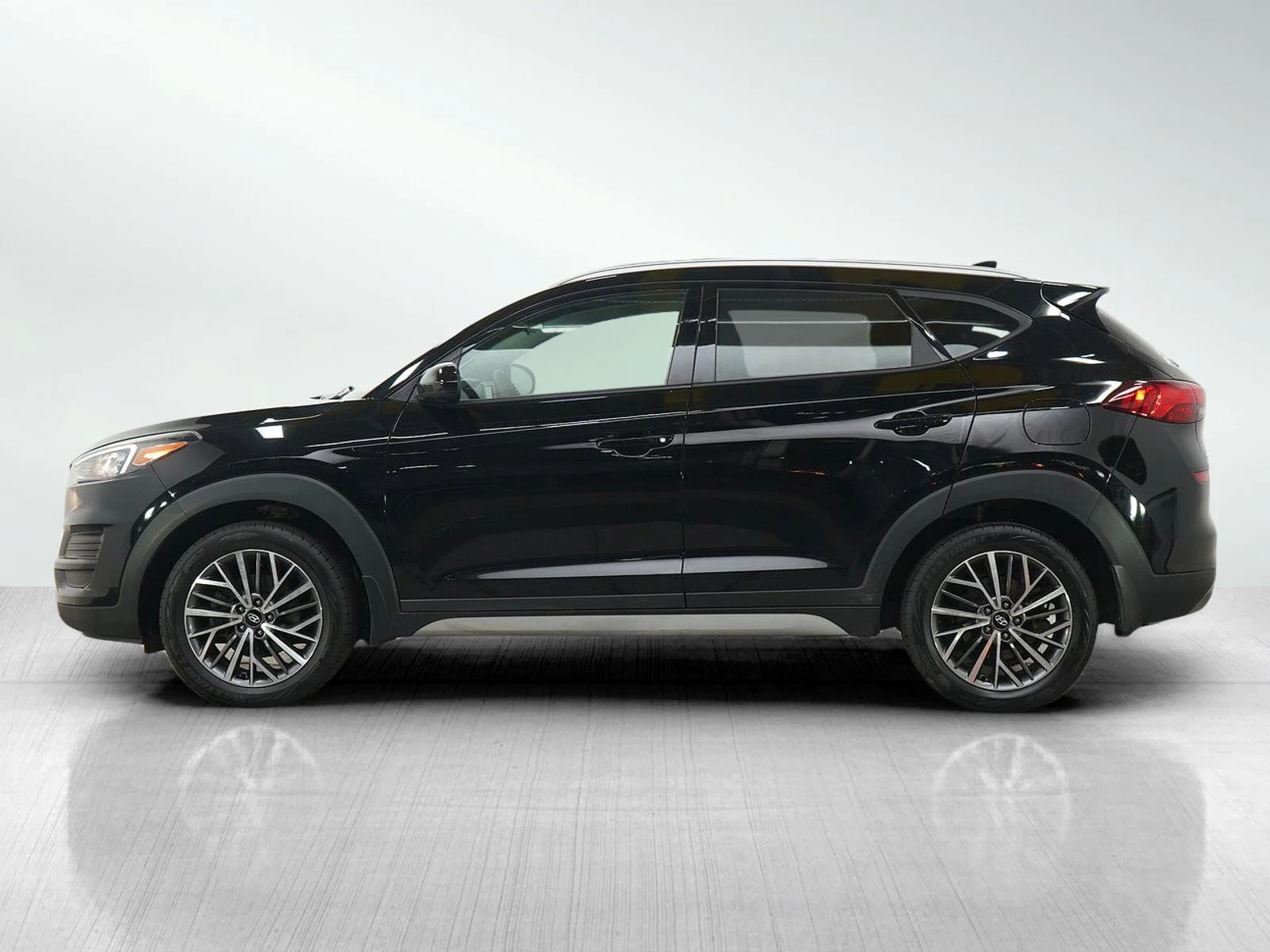Used 2020 Hyundai Tucson SEL with VIN KM8J3CALXLU175113 for sale in Bloomington, Minnesota