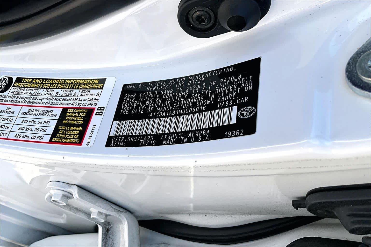 Used 2021 Wind Chill Pearl Toyota Hybrid Limited image 35