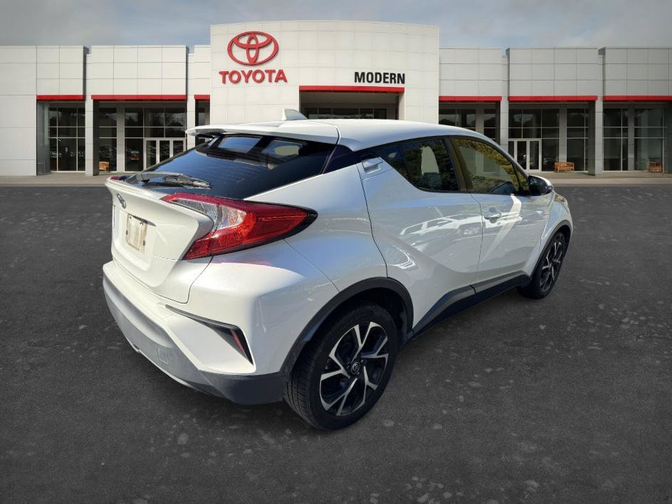 Used 2021 Blizzard Pearl Toyota XLE image 6