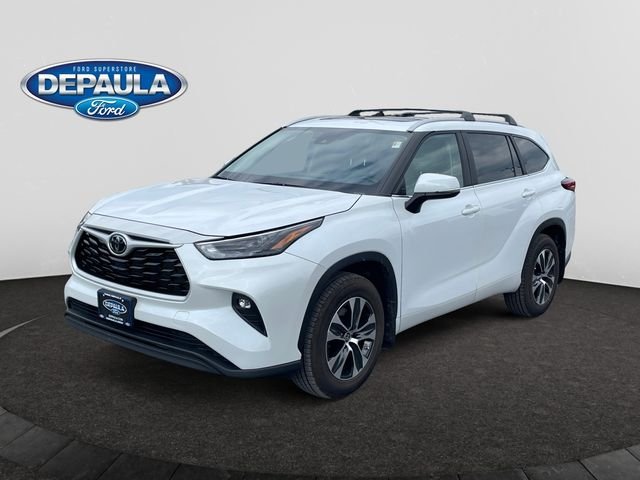 Certified Used 2023 Beige Toyota XLE image 1