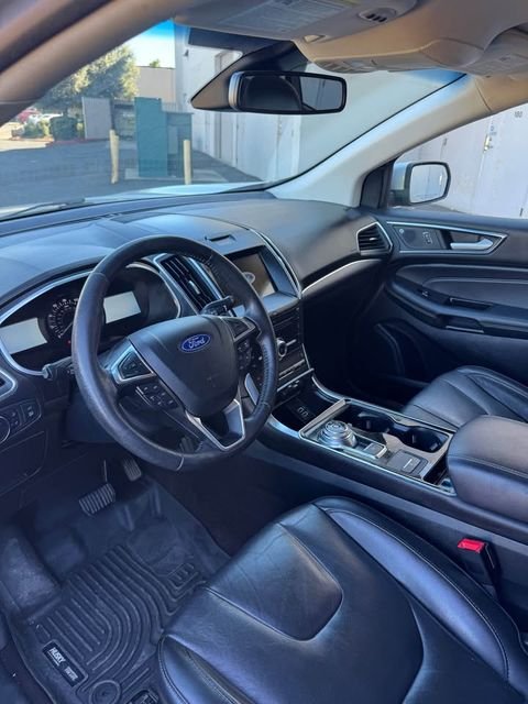 Used 2019 Silver Ford Titanium image 4