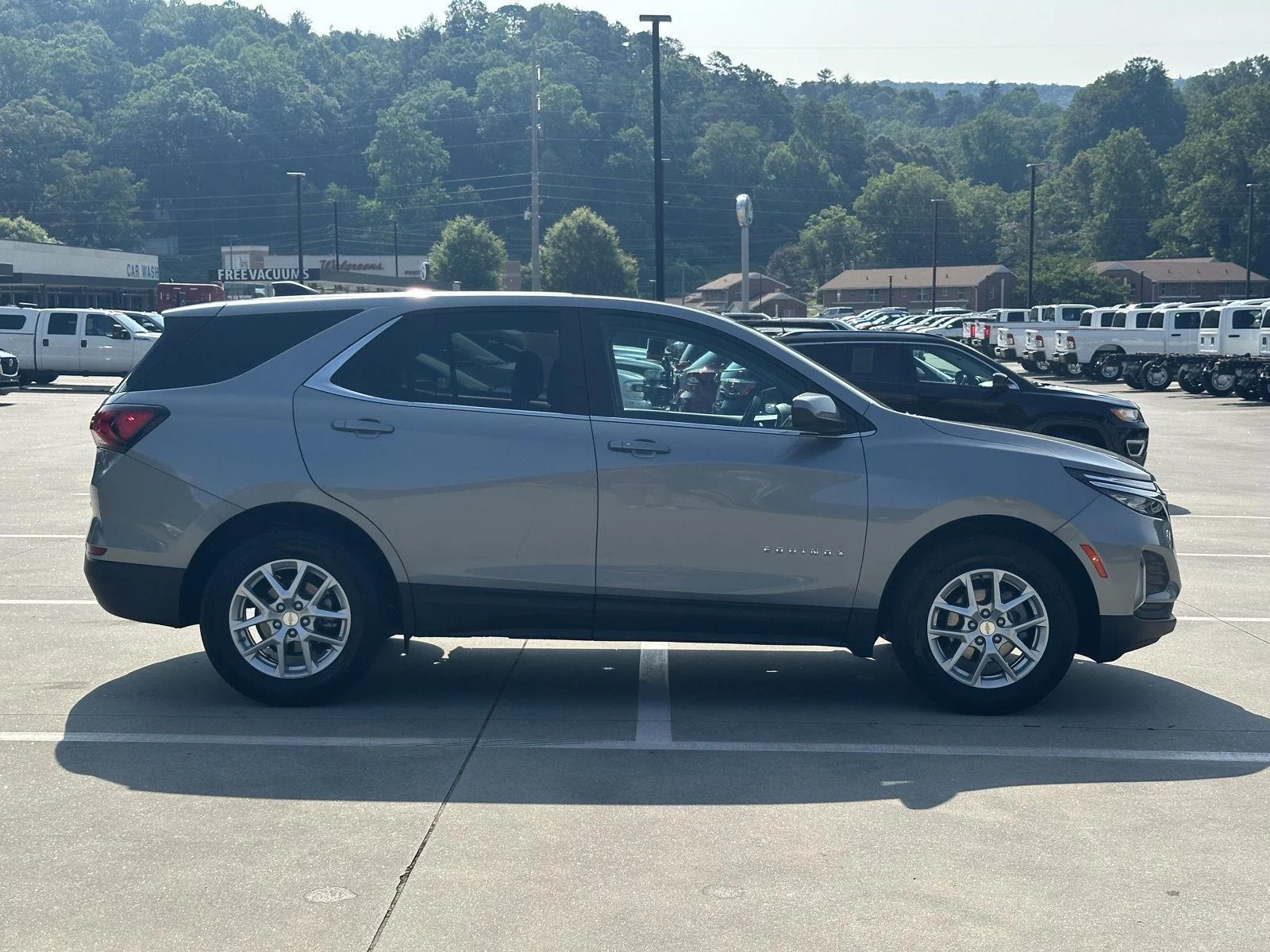 Used 2023 Sterling Gray Metallic Chevrolet LT image 8