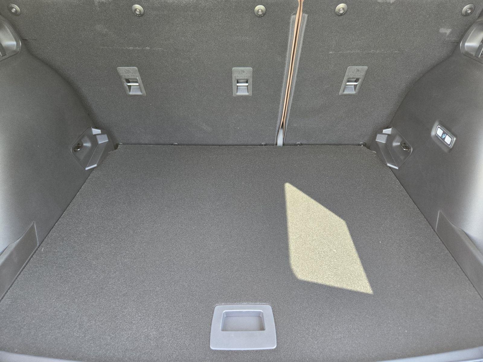 New 2026 Carbonized Gray Metallic Ford Outer Banks® image 20