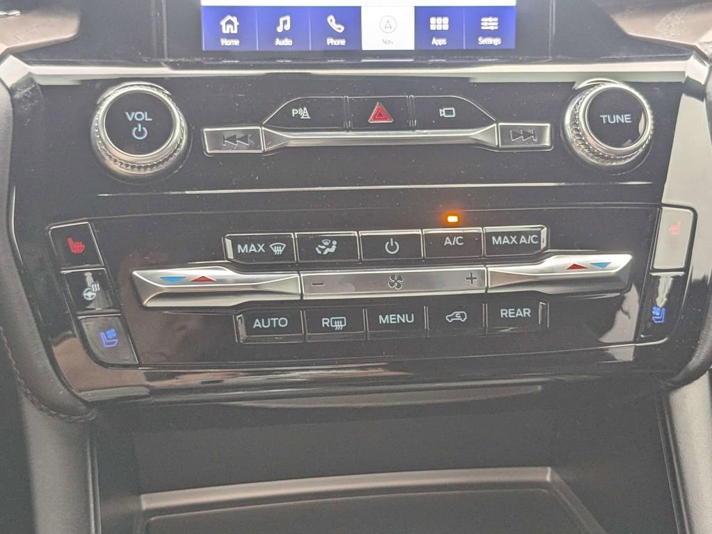 2022 Ford Explorer Platinum - Photo 24