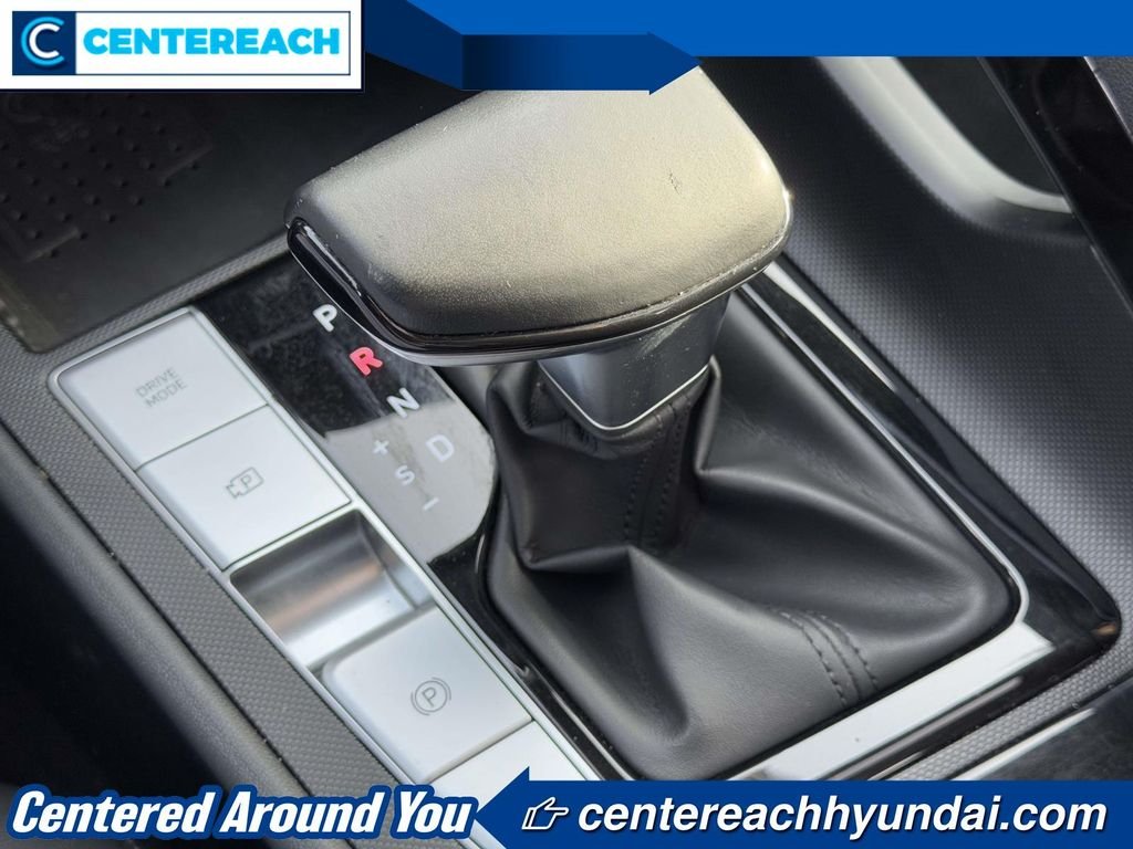 2022 Hyundai Elantra Limited - Photo 30