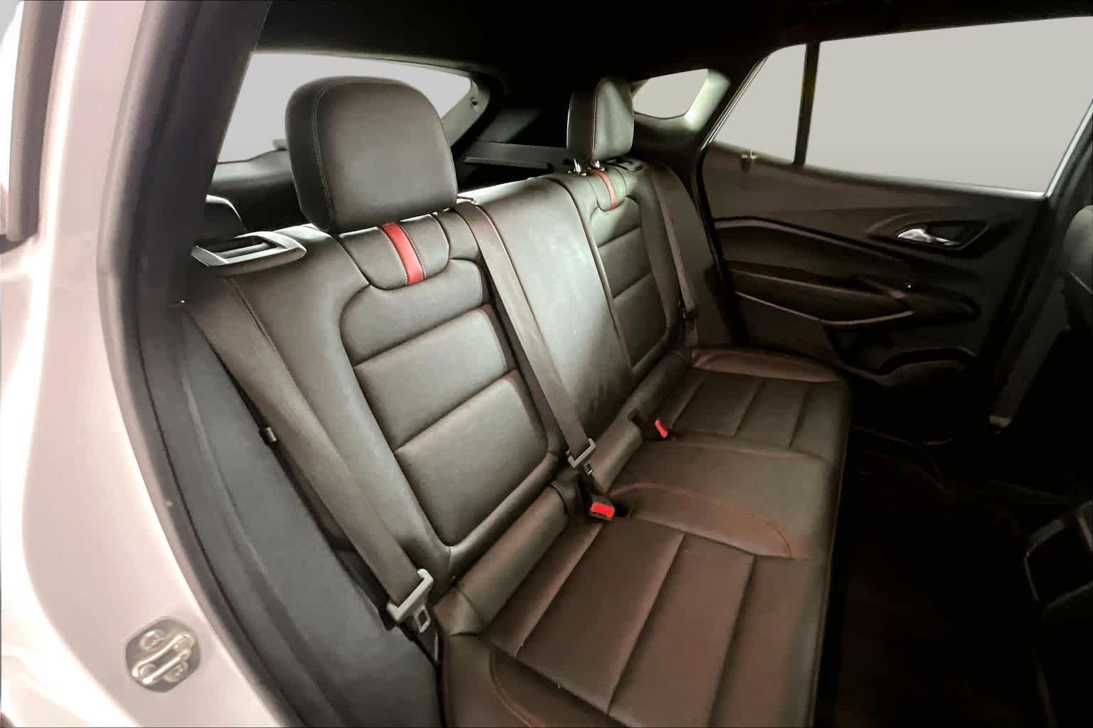 Used 2026 Summit White Chevrolet 2RS image 19