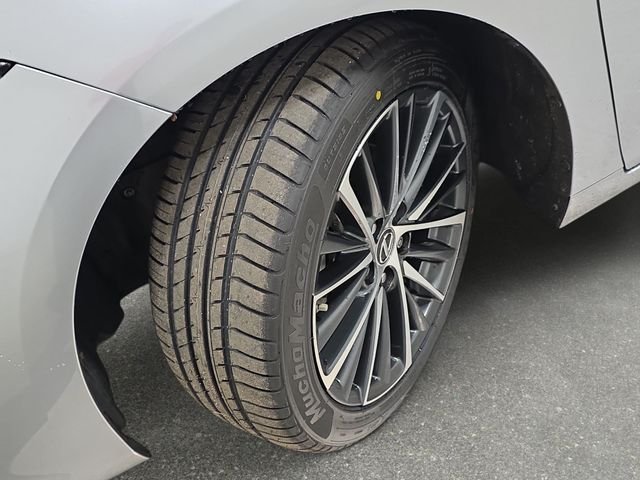 Used 2022 Iridium Lexus 350 image 29