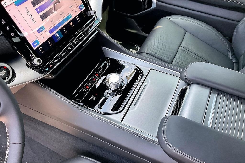 New 2026 Jeep Grand Wagoneer L Limited Altitude 4D Sport Utility