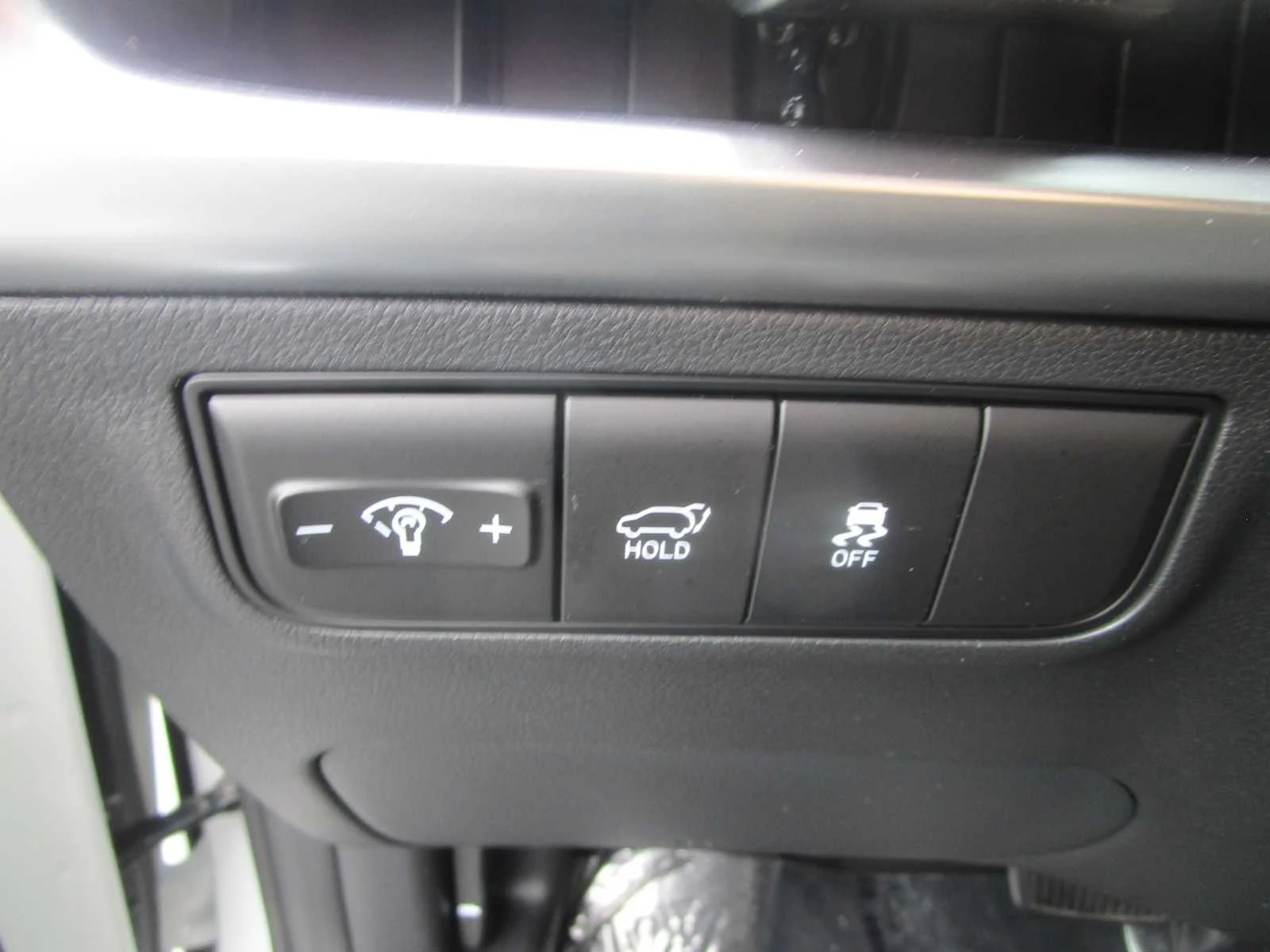 Used 2025 Serenity White Pearl Hyundai SEL image 14