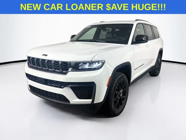 New 2026 Bright White Clear-Coat Exterior Paint Jeep Laredo image 3
