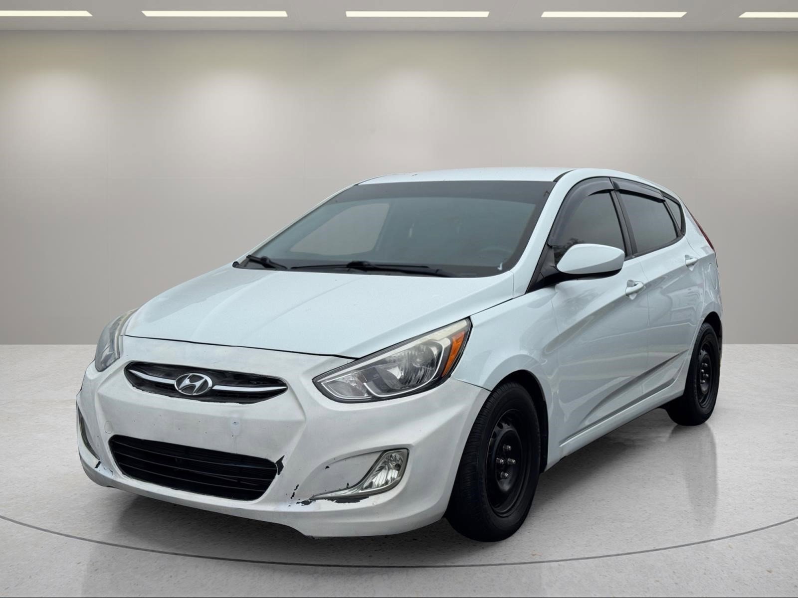 2016 Hyundai Accent SE 5-Door 6-Speed Automatic's photo
