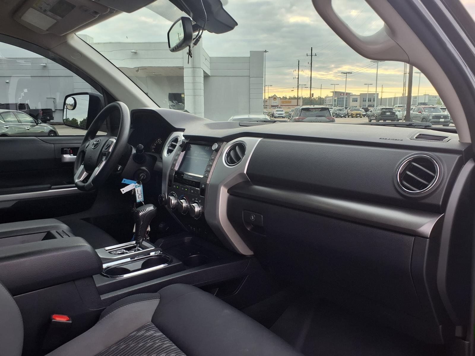 2021 Toyota Tundra 4WD photo 11 of 26
