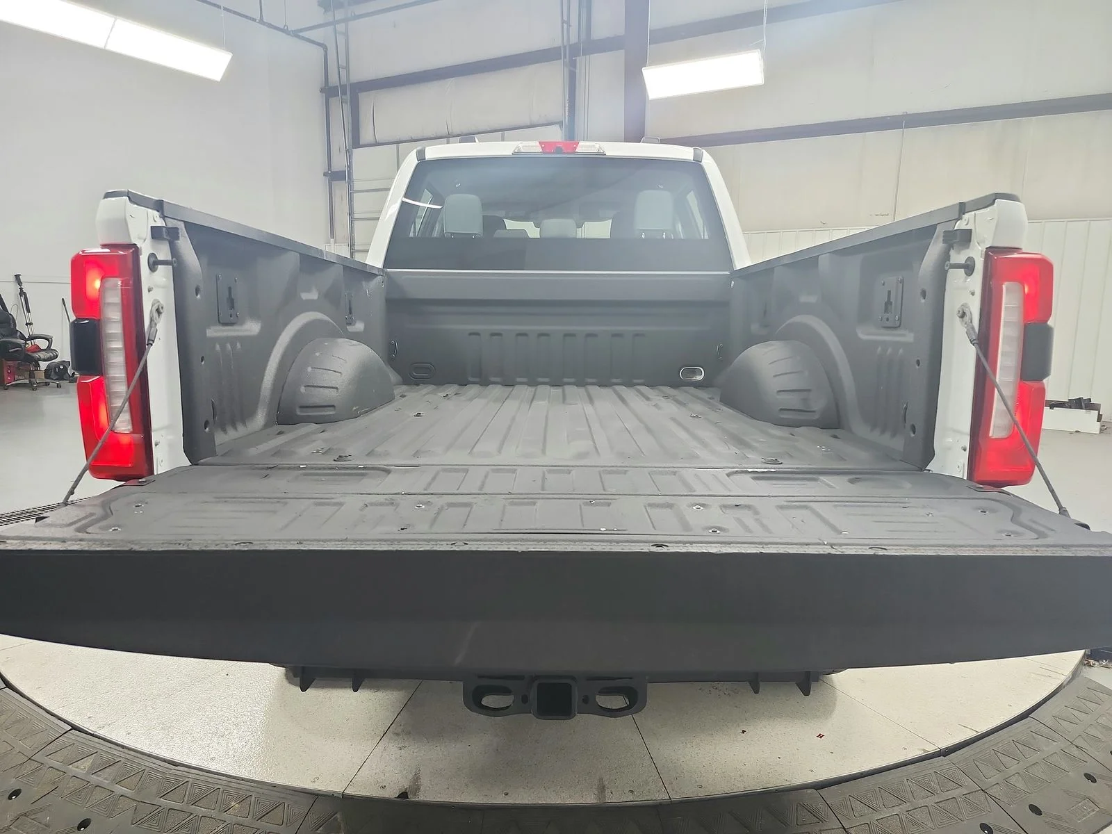 Used 2023 White Ford XL image 42