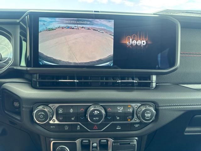 New 2026 Hydro Blue Pearlcoat Jeep Rubicon image 24