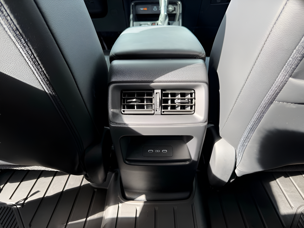 Used 2024 Gray Honda EX-L image 11