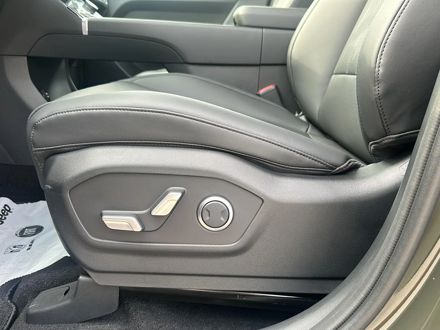 New 2026 Rockwood Green Hyundai SEL image 11