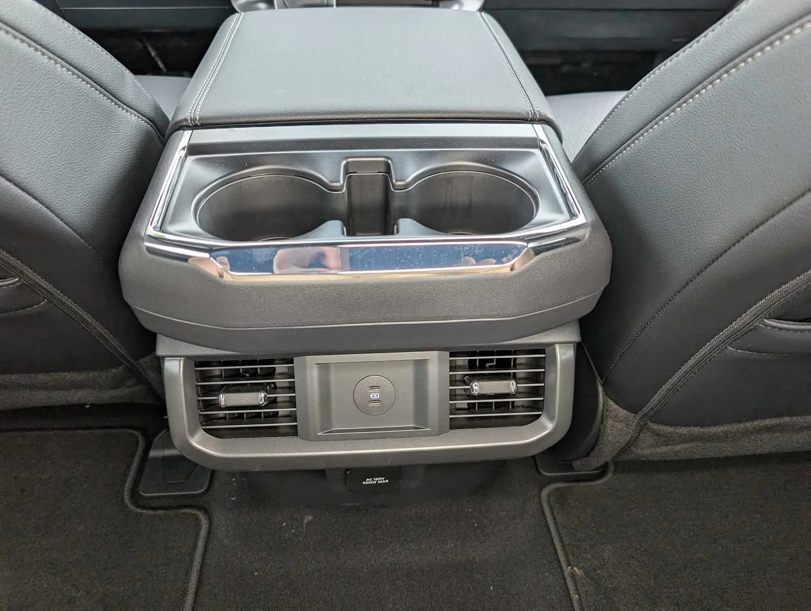 New 2026 Avalanche Ford Lariat® image 15