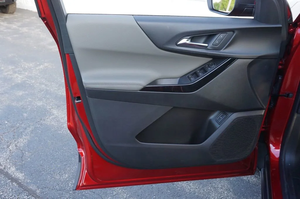 2026 Chevrolet Equinox LT - Photo 23