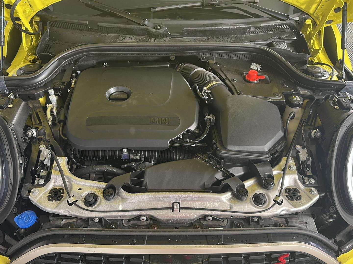 Used 2025 Sunny Side Yellow MINI Cooper S image 25
