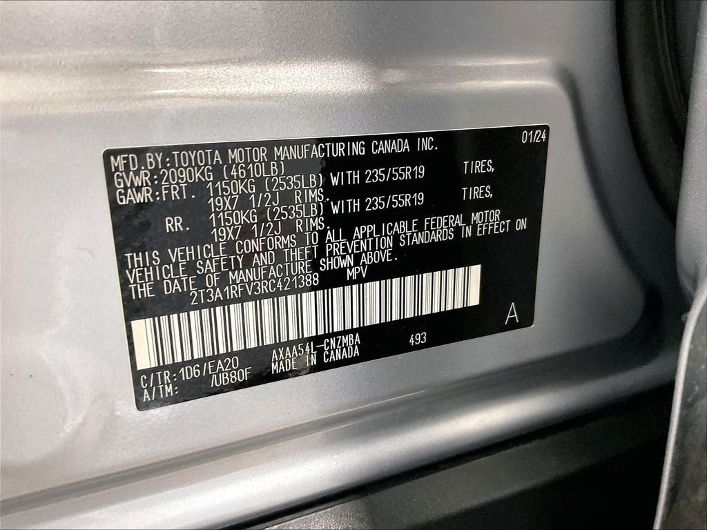 Used 2024 Silver Toyota XLE Premium image 37