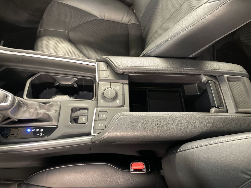 Used 2024  Toyota Limited image 24