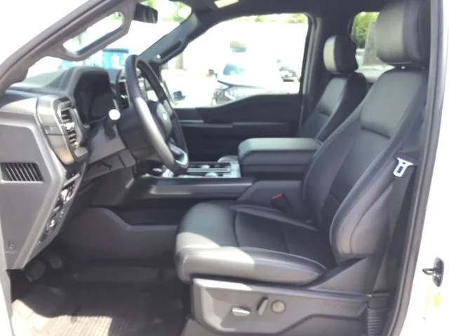 New 2026 Oxford White Ford Lariat® image 9