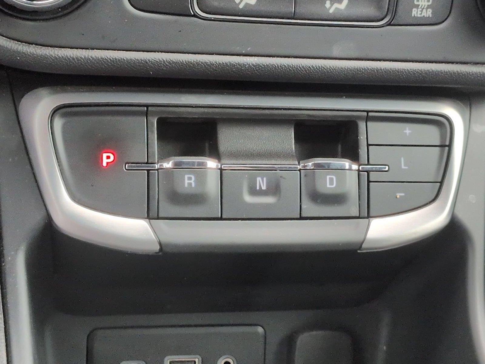 Used 2024 Sterling Metallic GMC SLE image 28