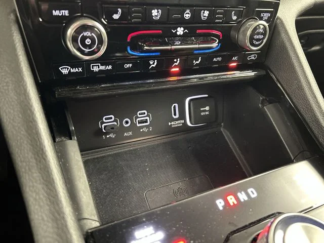 Used 2023 White Jeep Overland 4xe image 18