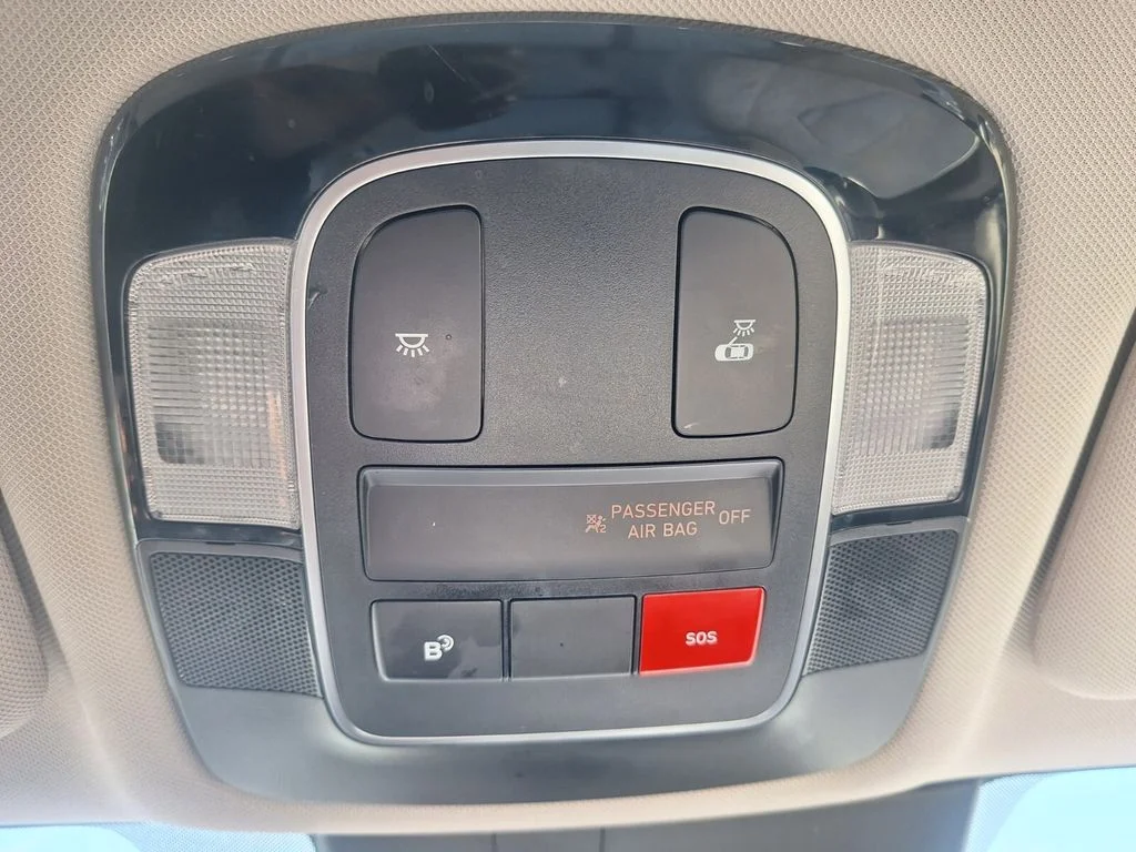 Used 2025 Red Hyundai SEL image 20