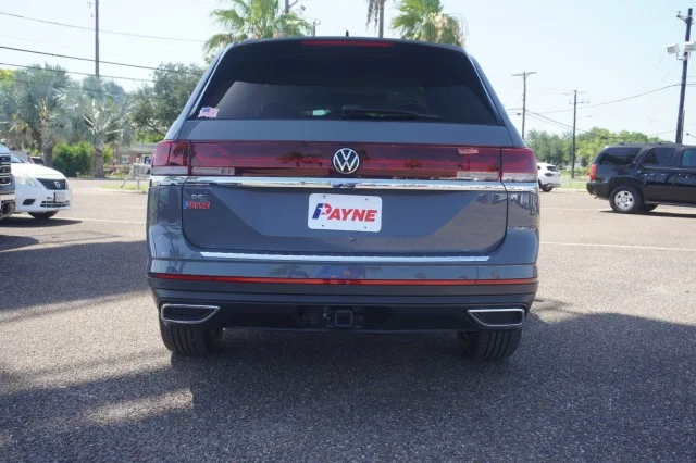 New 2026 Pure Gray Volkswagen 2.0T SE W/TECHNOLOGY image 8