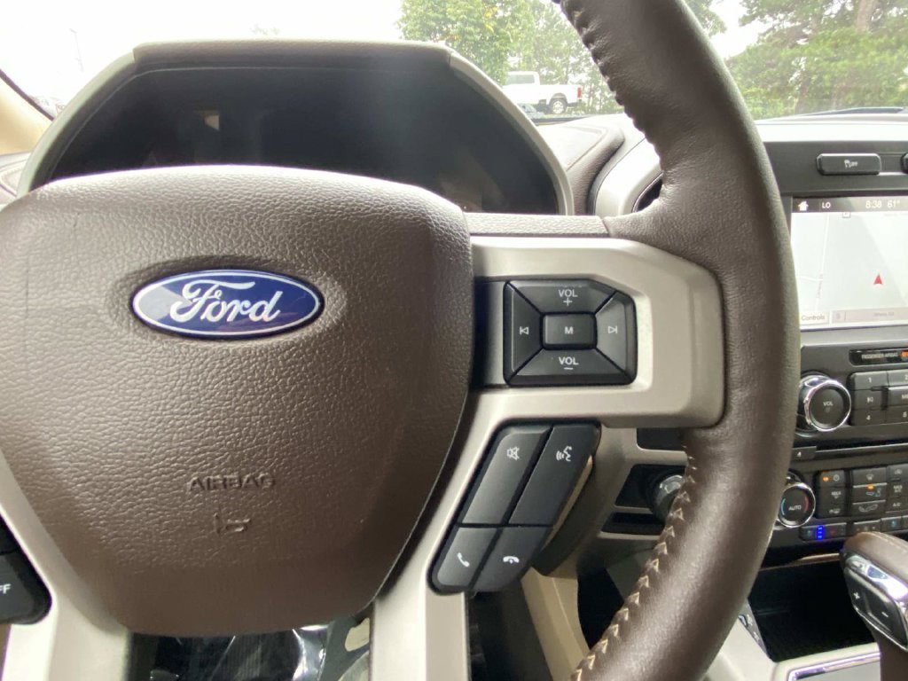 Certified Used 2018 Oxford White Ford Lariat image 32