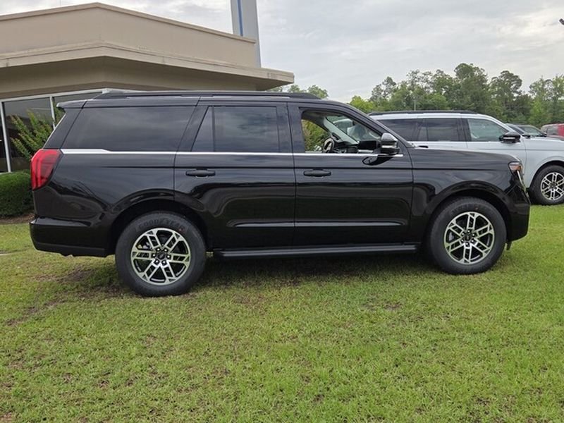New 2026 Agate Black Metallic Ford Active image 14